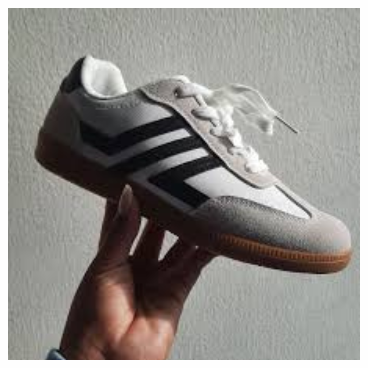 Zapatillas Estilo Samba – Comodidad y Diseño Urbano