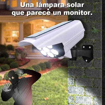 Foco LED Solar con Sensor – Seguridad y Ahorro Energético